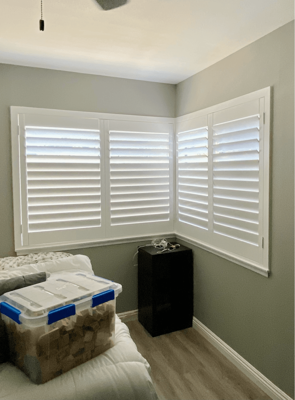 Different louver slat sizes on plantation shutters comparison